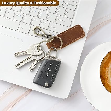 Vintage Leather Keychain Set – Multi-Functional Key Holder with Detachable Rings & Carabiner, Unisex Car/House Key Organizer