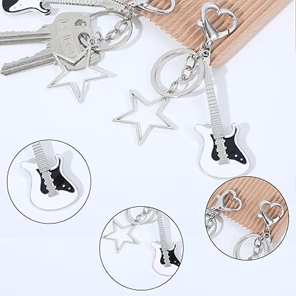 Rock Guitar Keychain – Creative Couple Bag Charm with Heart Clasp and Star Pendant, Stylish Gift for Music Lovers